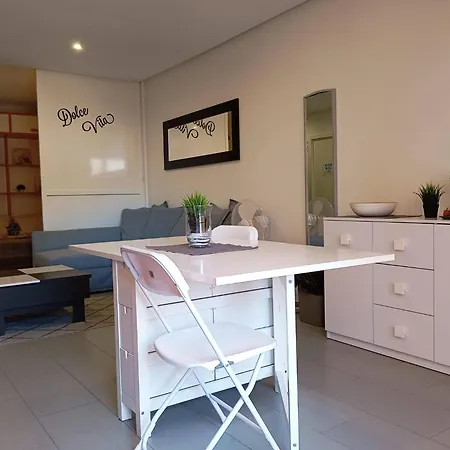 Paraiso Sol Da Rocha Estudio By Sweet
